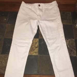 White American eagle jeans